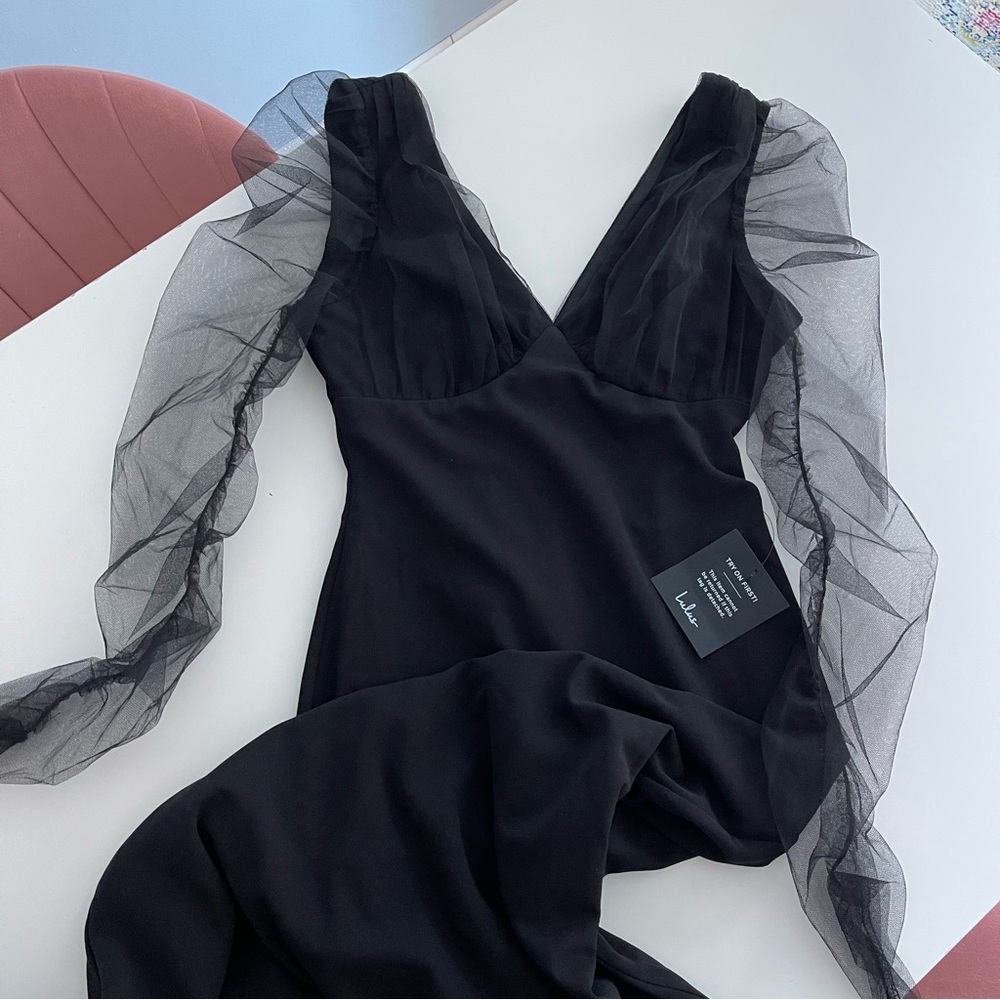 NWOT lulu’s gown